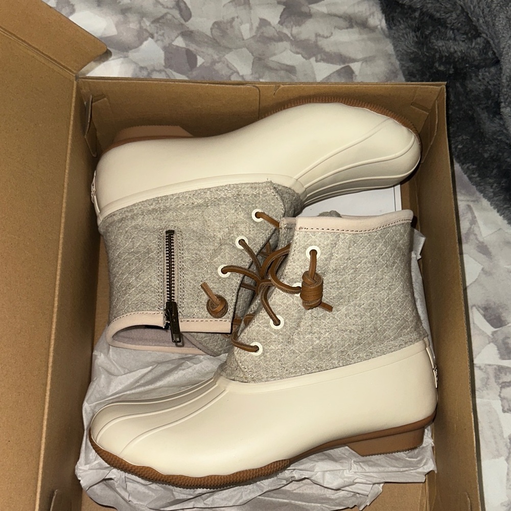 Sperry Cream and Gray Duck Boots